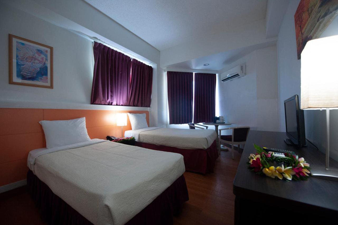 Grand Plaza Hotel Тьюмон Екстер'єр фото